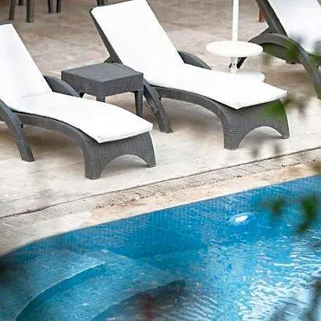 호텔 Mare Garden 4*